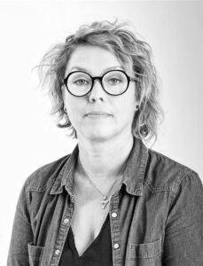 Sylvie IRURETA GOYENA,46 ans, PhotographeHabitante du Fuilet